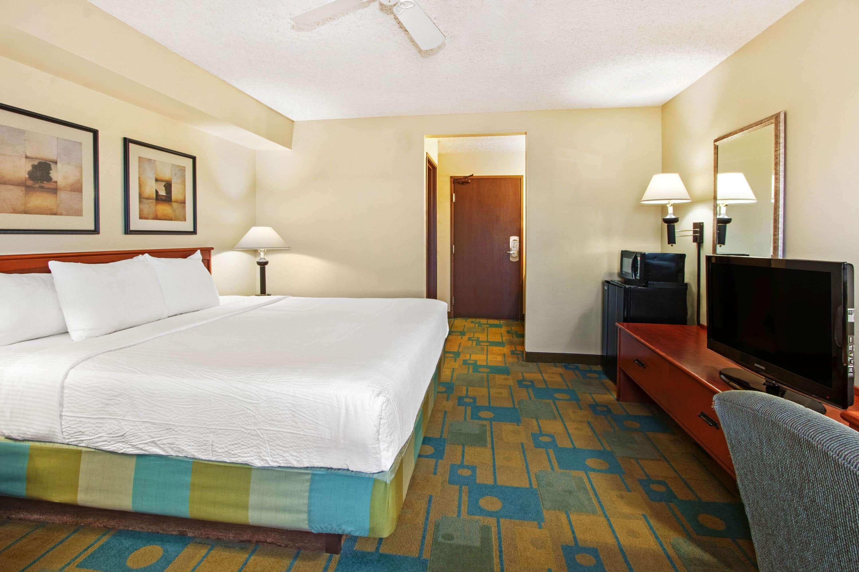 La Quinta By Wyndham Albuquerque Journal Ctr Nw Hotel Exterior photo