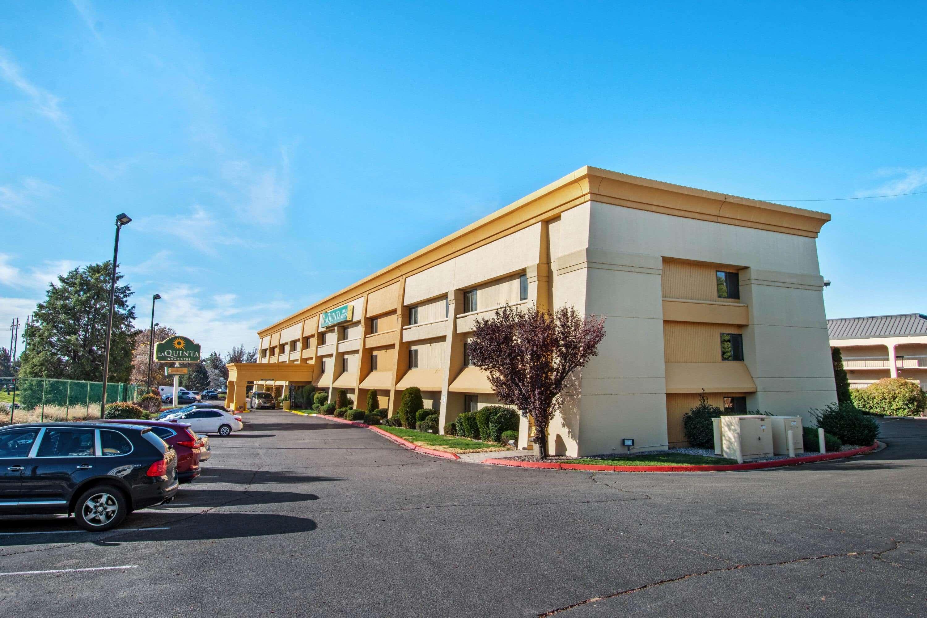 La Quinta By Wyndham Albuquerque Journal Ctr Nw Hotel Exterior photo
